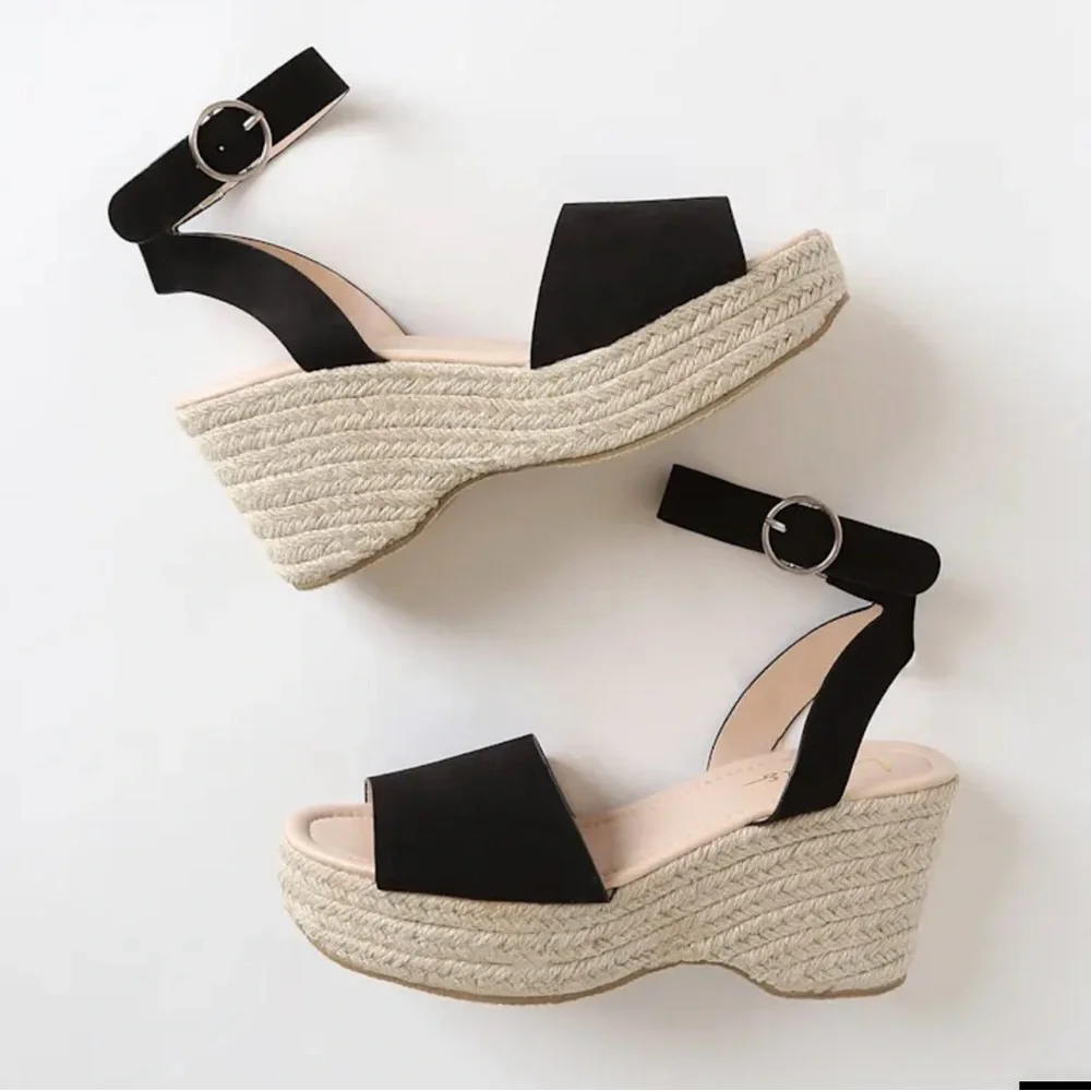 Elyse Black Suede Platform Espadrille Sandals‎